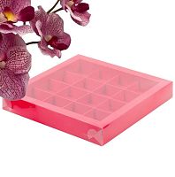 Коробка для конфет с пластиковой крышкой 200*200*30мм, 16шт (красная матовая)